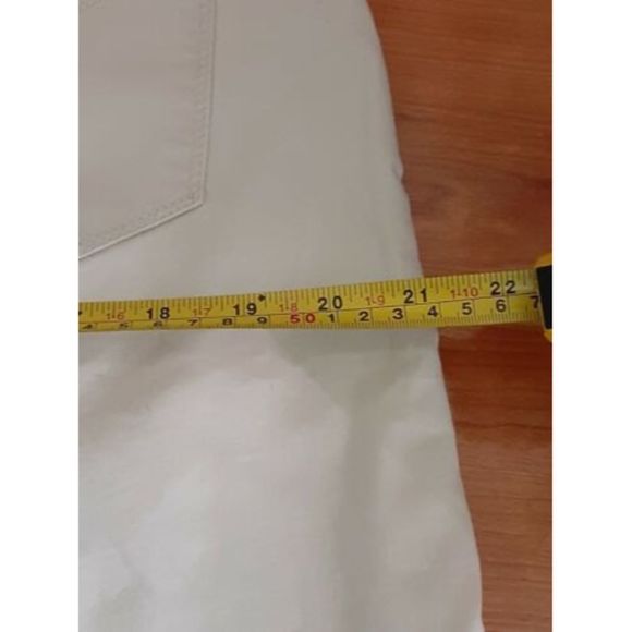 Women’s Calvin Klein Light Tan Khaki Flat Front Chino Shorts Size 12 - Picture 8 of 12